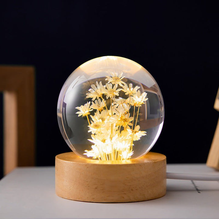 Kristalová koule lampa s věčnými květinami – Lumora