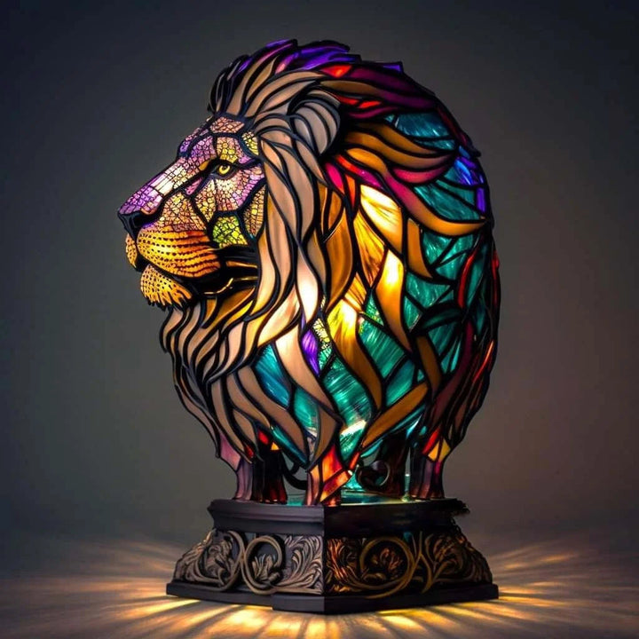 Buntes Löwen-Nachtlicht aus Glas, dekorative Tischlampe, farbenfrohes Mosaikdesign.