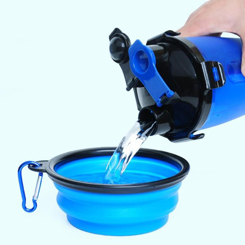 Blaue faltbare Hundenapf mit Wasserflasche, tragbar, ideal für Reisen und Outdoor-Aktivitäten.