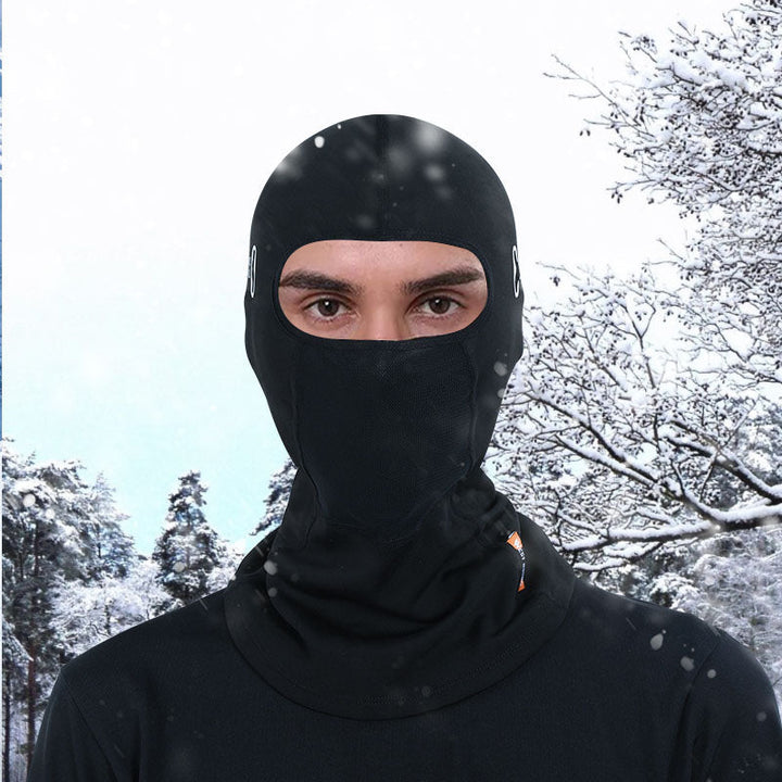 Schwarze Fleece-Sturmhaube für Winter, atmungsaktiv, ideal für Outdoor-Aktivitäten im Schnee.