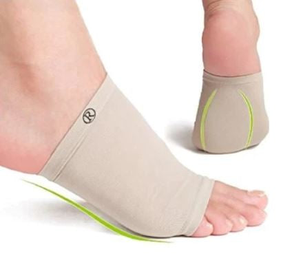Beige Fußbandage zur Unterstützung des Fußgewölbes, Kompressionsstrumpf für Plantarfasziitis.