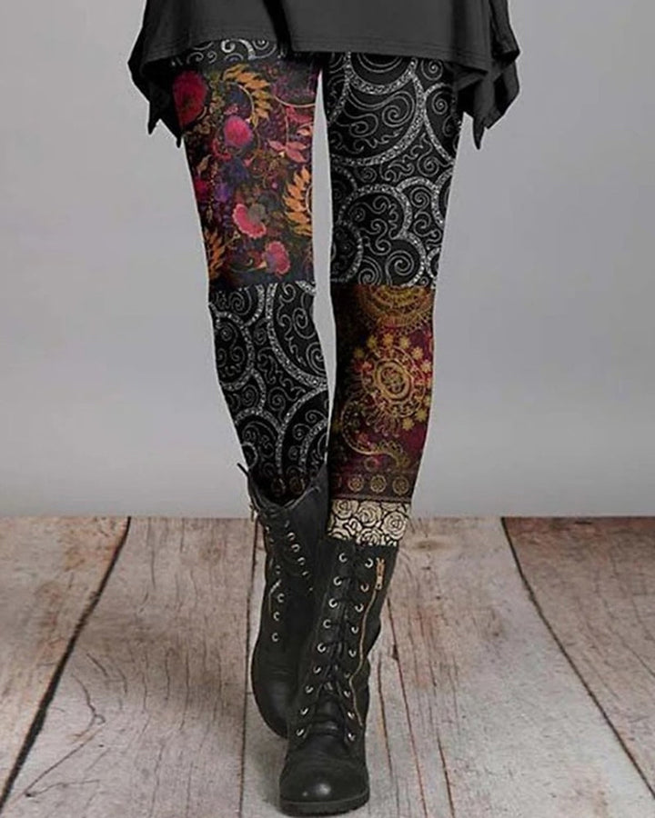 Bunte Patchwork-Leggings mit Blumenmuster, Damenmode, Vintage-Stil, Herbst-Winter-Outfit.