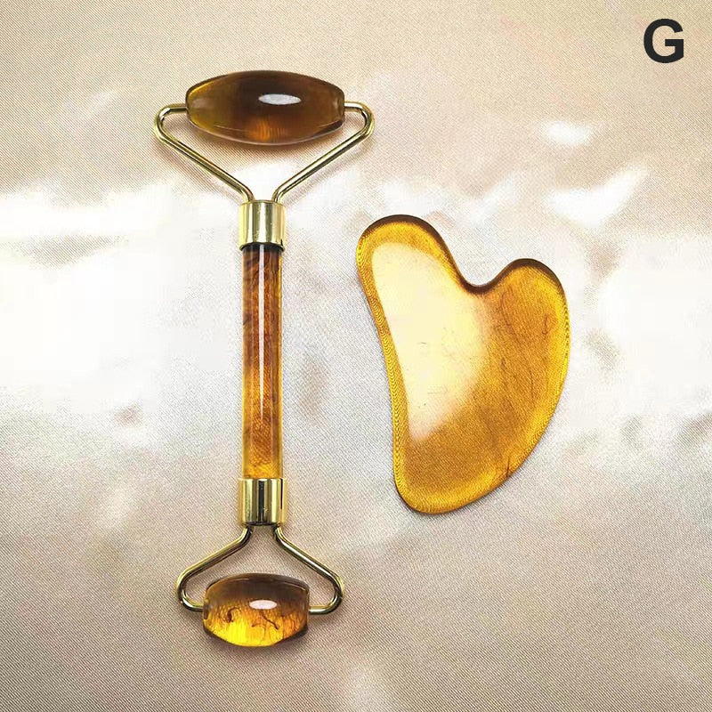 Gesichtsroller und Gua Sha Set aus gelbem Jade, Massagewerkzeug, Hautpflege, Entspannung.