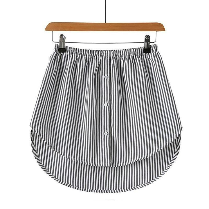 Gestreifter Hemdkragen-Einsatz, schwarz-weiß, Baumwolle, modisches Accessoire für Damen.