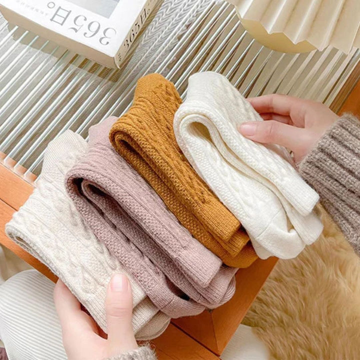 Farbige Strickstrumpfhosen aus Baumwolle, Damenmode, Herbst-Winter, gemütlich und warm.
