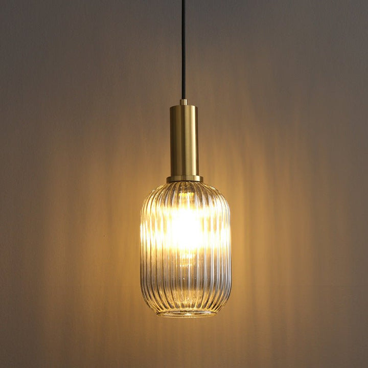 Hängelampe aus Glas, dänisches Design, Pastellbraun, moderne Beleuchtung, Wohnzimmerlampe.