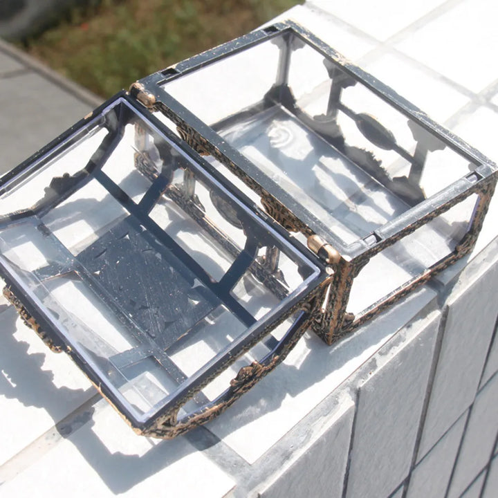 Transparente Kunststoffbox, rechteckig, mit Deckel, für Aufbewahrung, klar, robust, modern.