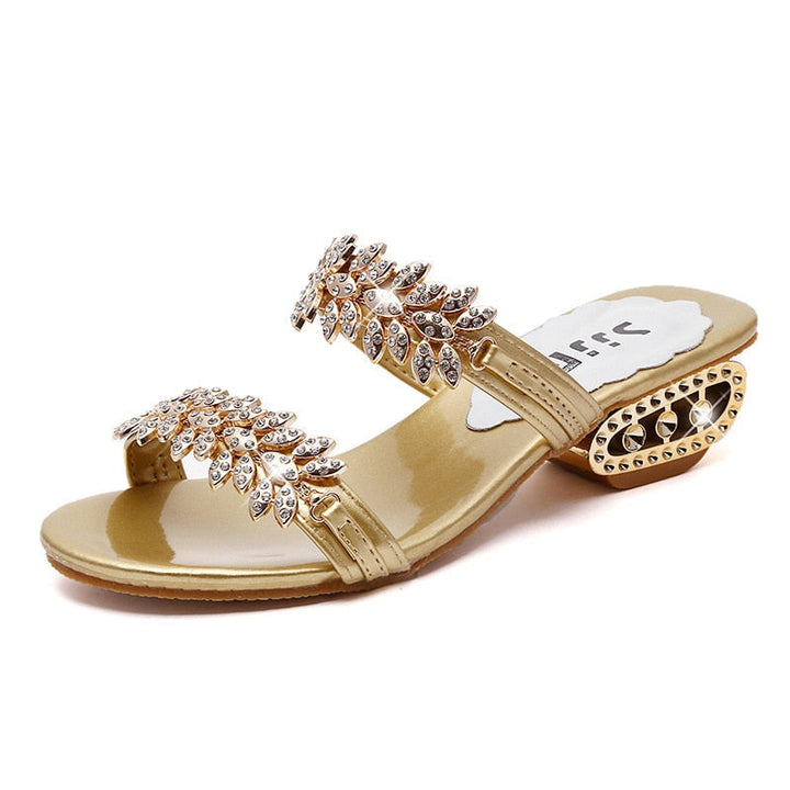 Goldene Damen-Sandale mit Strass, flacher Absatz, elegantes Design, Sommerschuh.