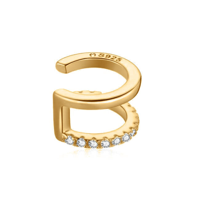 Goldener Ohrclip aus 925er Silber mit Zirkonia-Steinen, elegantes Schmuckdesign.