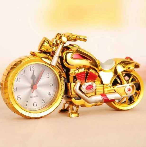 Goldene Motorrad-Quarzuhr, dekorative Tischuhr, einzigartiges Design, Geschenkidee.
