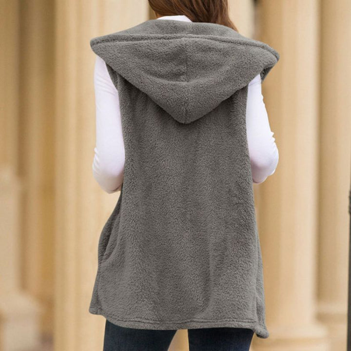 Damen Fleeceweste mit Kapuze, grau, warm, lässig, Herbstmode, Rückansicht.