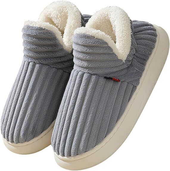 Graue Hausschuhe aus Fleece, rutschfest, warm, gemütlich, für Damen und Herren.