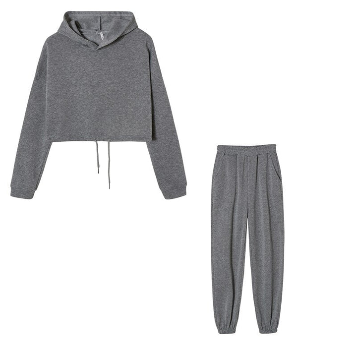 Graues Damen-Sportset, Kapuzenpullover und Jogginghose, bequem, Freizeitkleidung.