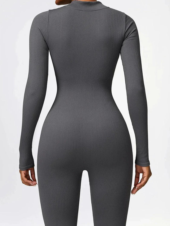 Damen Jumpsuit langarm, dunkelgrau, figurbetont, gerippt, modisch, bequem, Freizeitkleidung.