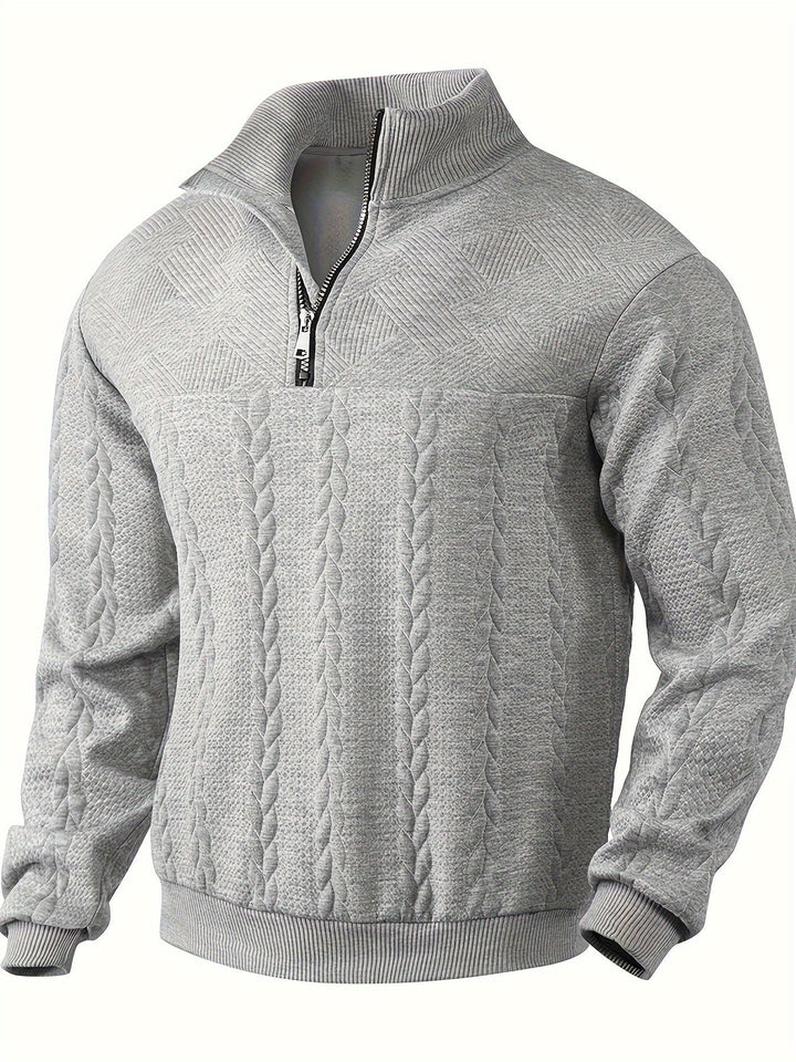 Grauer Strickpullover mit Reißverschluss, Zopfmuster, Herrenmode, Winterkleidung, Baumwolle.