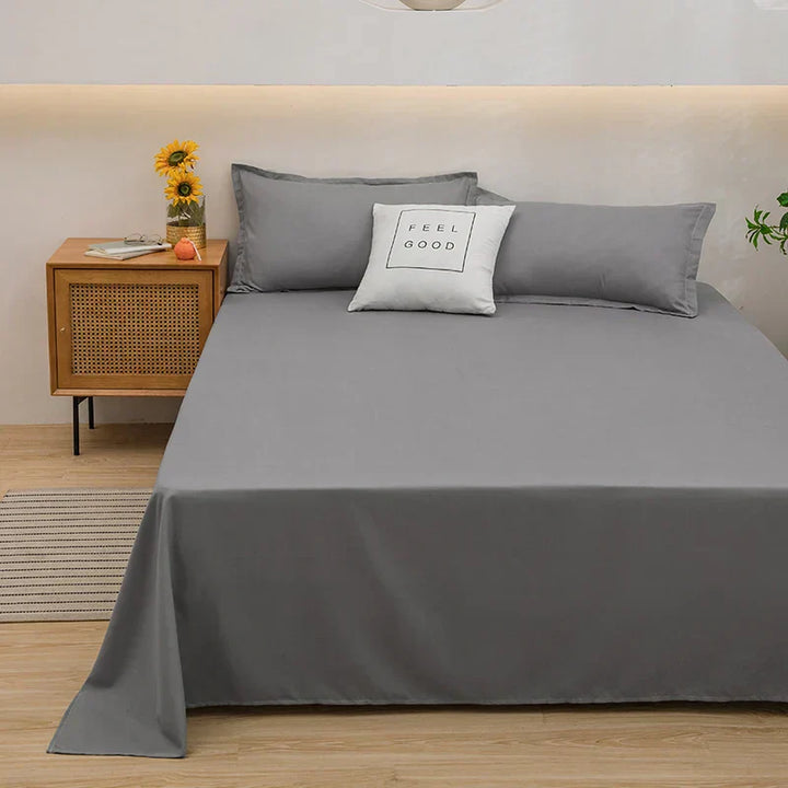 Graues Bettwäsche-Set aus Baumwolle, modernes Design, mit Kissen und Nachttisch, Schlafzimmer-Dekor.
