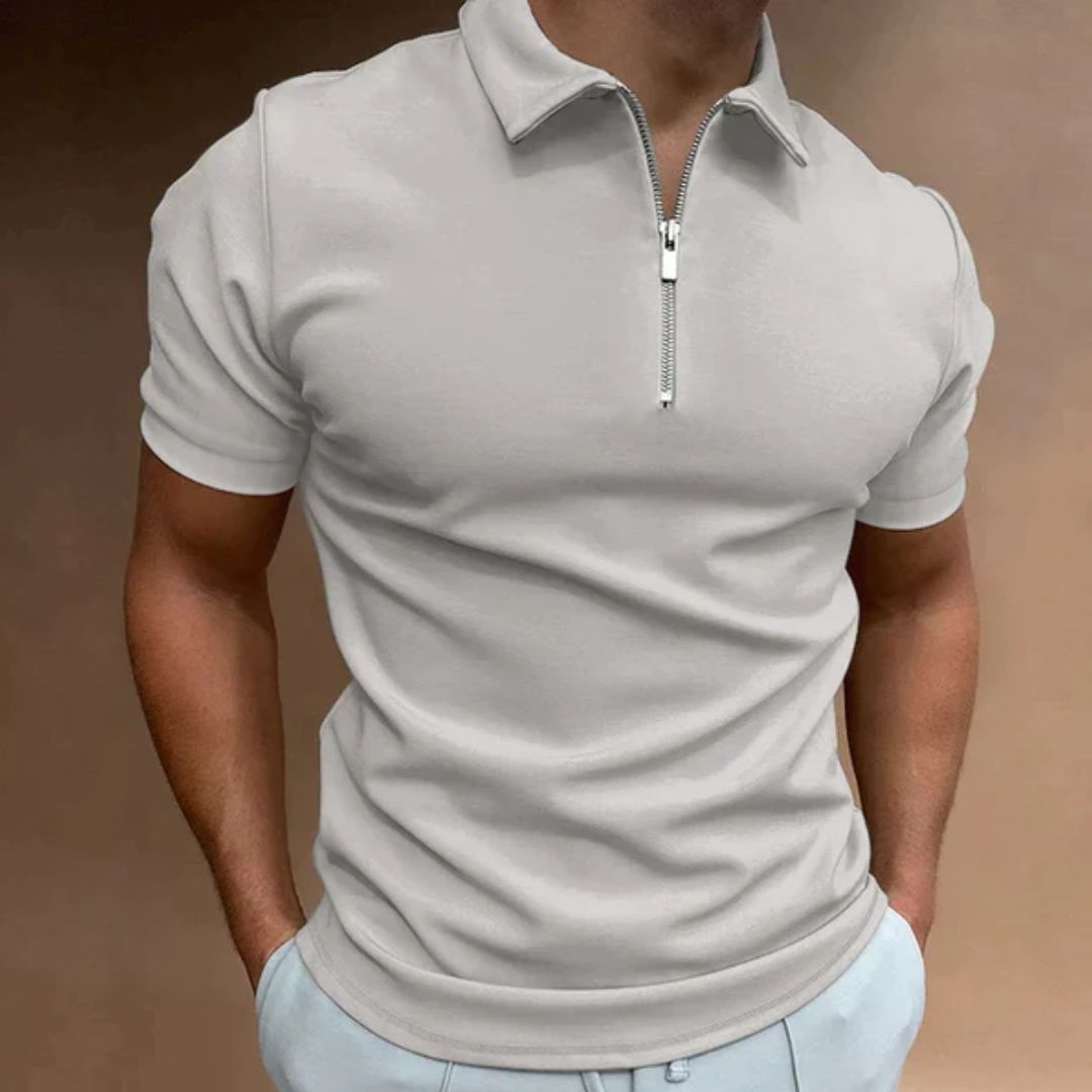 Männer Poloshirt mit Reißverschluss, hellgrau, kurzärmelig, modisch, Freizeitkleidung.