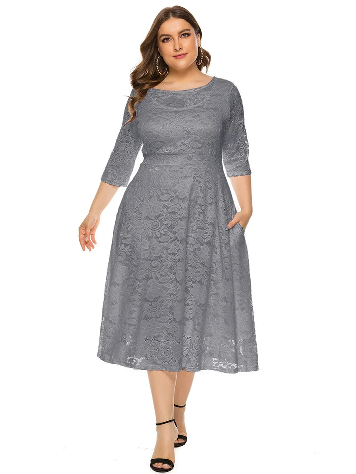 Damen graues Spitzenkleid, knielang, 3/4-Ärmel, elegant, Plus Size Mode.