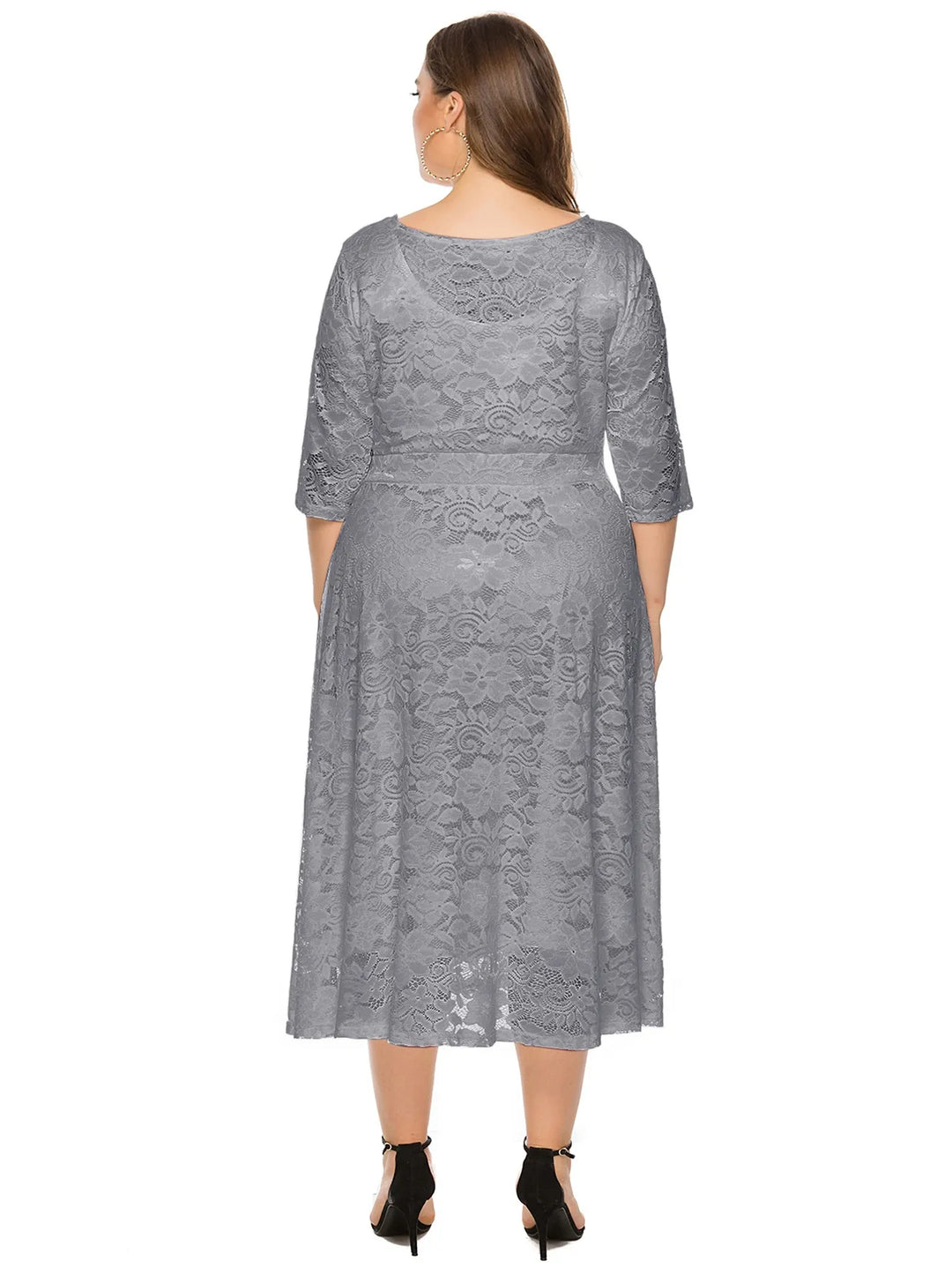 Damen graues Spitzenkleid, knielang, 3/4-Ärmel, elegantes Design, Plus-Size-Mode.