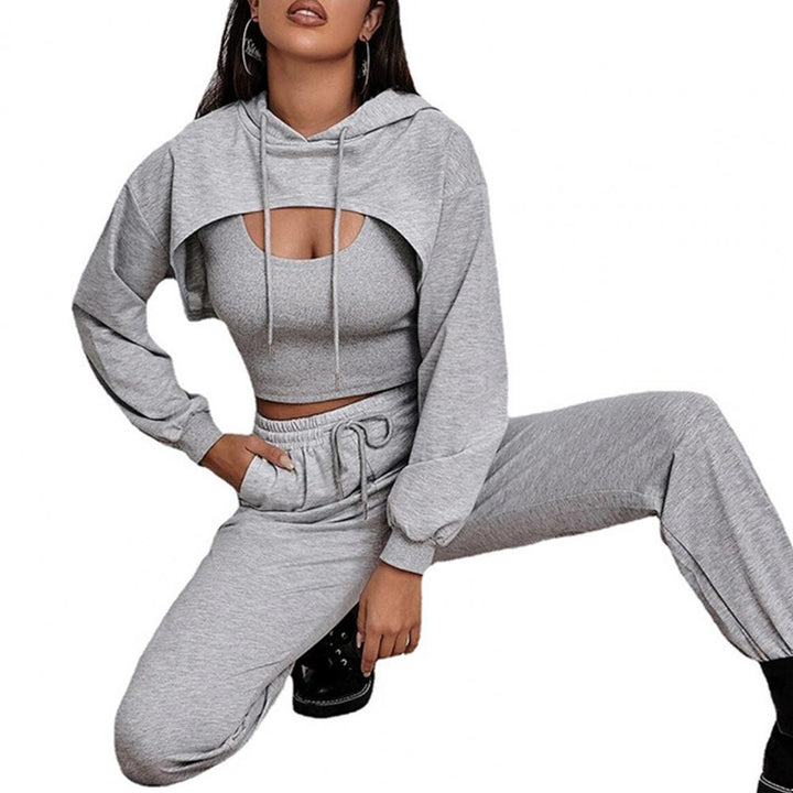 Graues Damen-Sportset, Kapuzenpullover und Jogginghose, bequem, modisch, Freizeitkleidung.