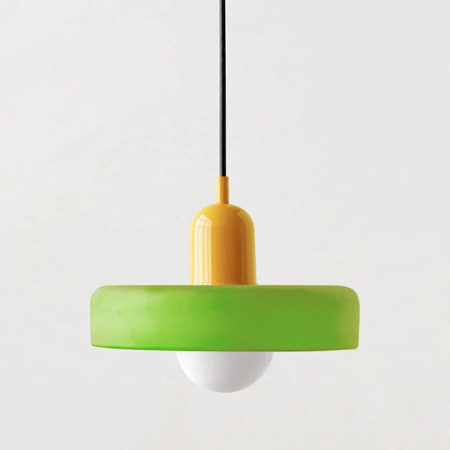Moderne Hängelampe, gelb-grün, Kunststoff, minimalistisches Design, Innenbeleuchtung.