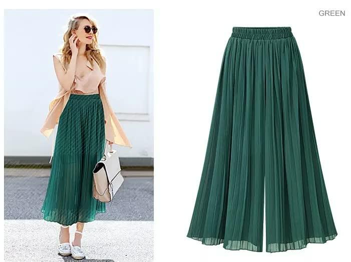 Grüne plissierte Damenhose, elegant, luftig, Sommermode, ideal für Freizeit und Büro.