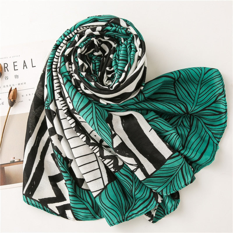 Grüner Schal mit Blattmuster, Baumwolle, Damenmode, Accessoire, Herbst-Winter, elegant.