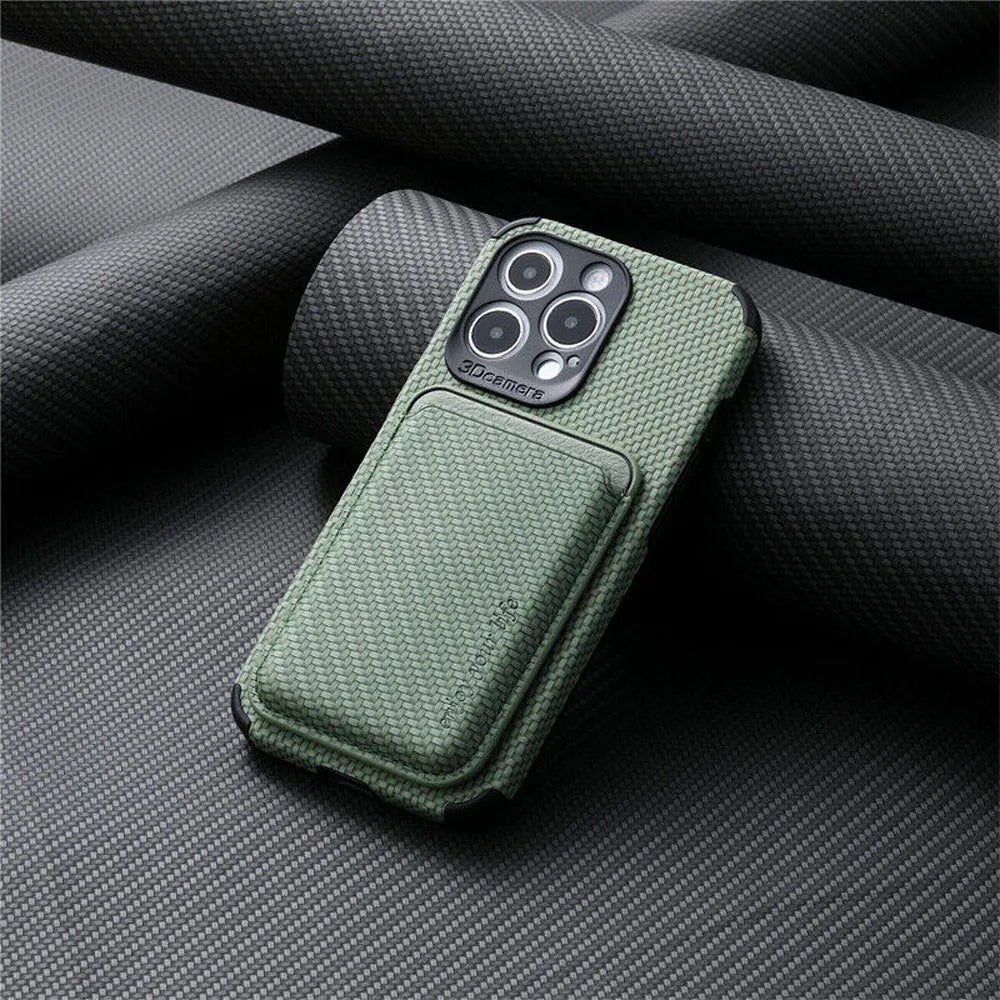 Grüne iPhone-Hülle aus Textil mit Kartenfach, stoßfest, modernes Design.
