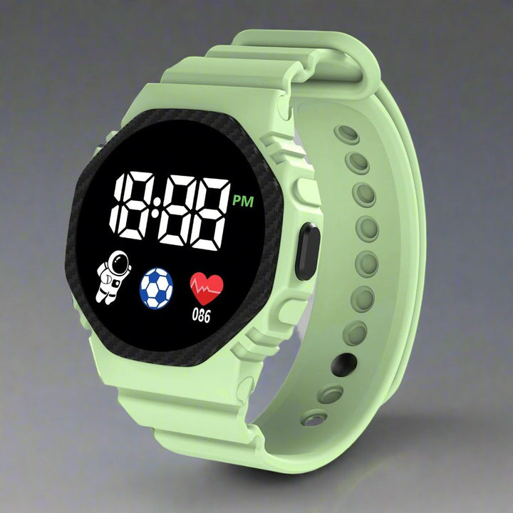 Grüne Smartwatch mit digitaler Anzeige, Sport-Icons, Herzfrequenzmesser, Silikonarmband.