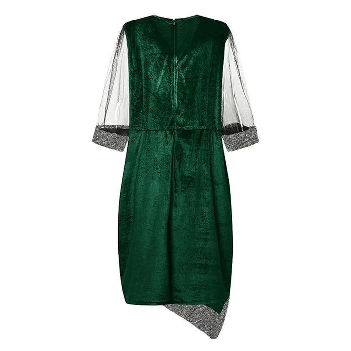Grünes Samtkleid mit transparenten Ärmeln, elegantes Design, Damenmode, Abendkleid.