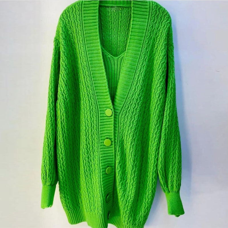 Grüner Strick-Cardigan Damen, Zopfmuster, Knöpfe, V-Ausschnitt, modisch, bequem.