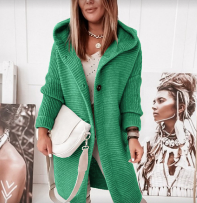 Grüne Strickjacke Damenmode, lässig, mit Kapuze, übergroß, Herbst Winter Outfit.