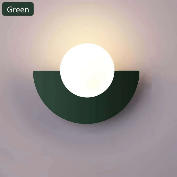 Grüne Wandleuchte, halbrund, modernes Design, LED, energiesparend, Innenbeleuchtung.