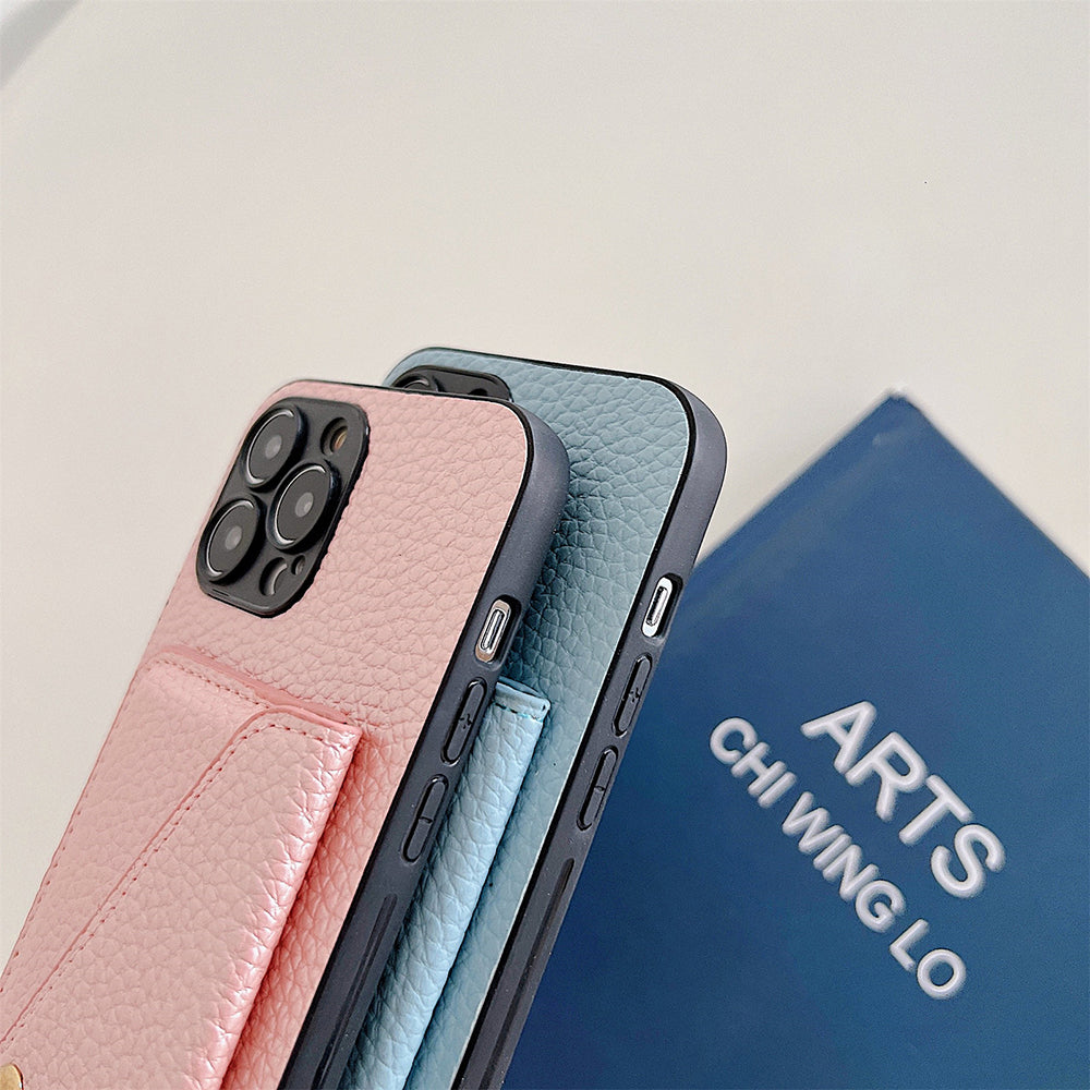 Rosa und blaue Handyhüllen aus Leder mit Kartenfach, modisch und praktisch für Smartphones.