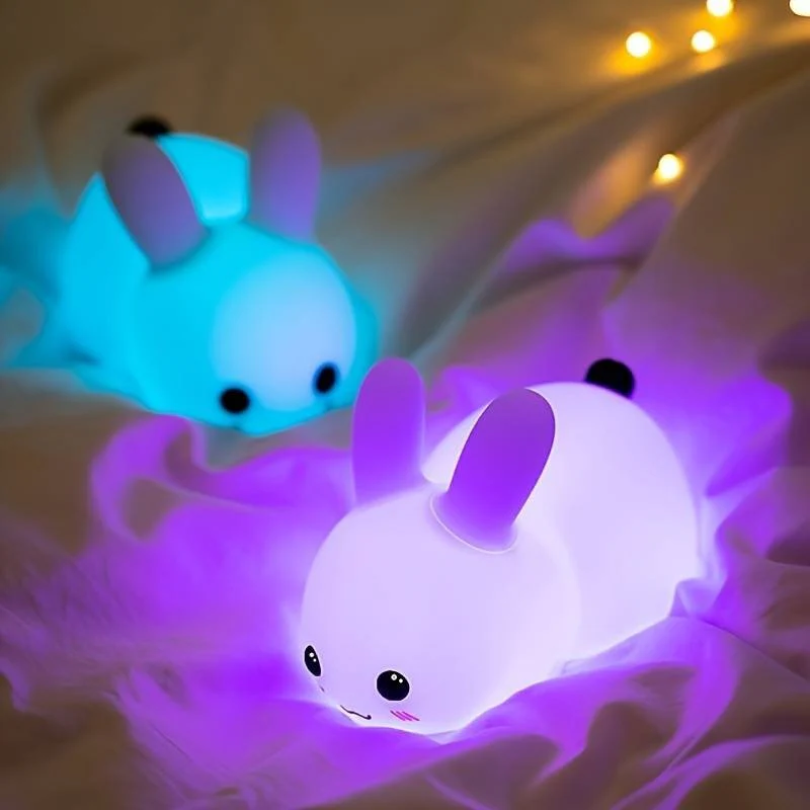 Kaninchen-Nachtlicht LED, weiß und blau, Kinderzimmer-Dekoration, batteriebetrieben.
