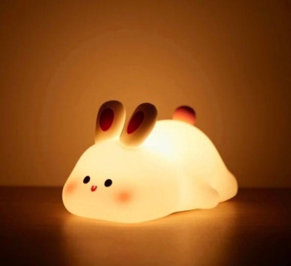 Kaninchen-Nachtlicht aus Silikon, warmweiß, Kinderzimmer, LED-Lampe, niedliches Design.