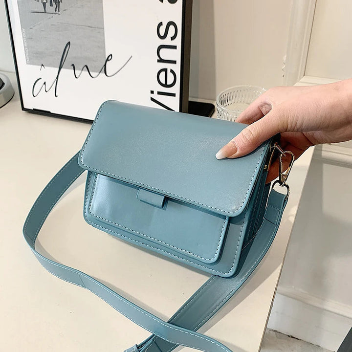 Blaue Leder-Umhängetasche, Damen, modisch, elegant, mit verstellbarem Riemen, Handtasche.
