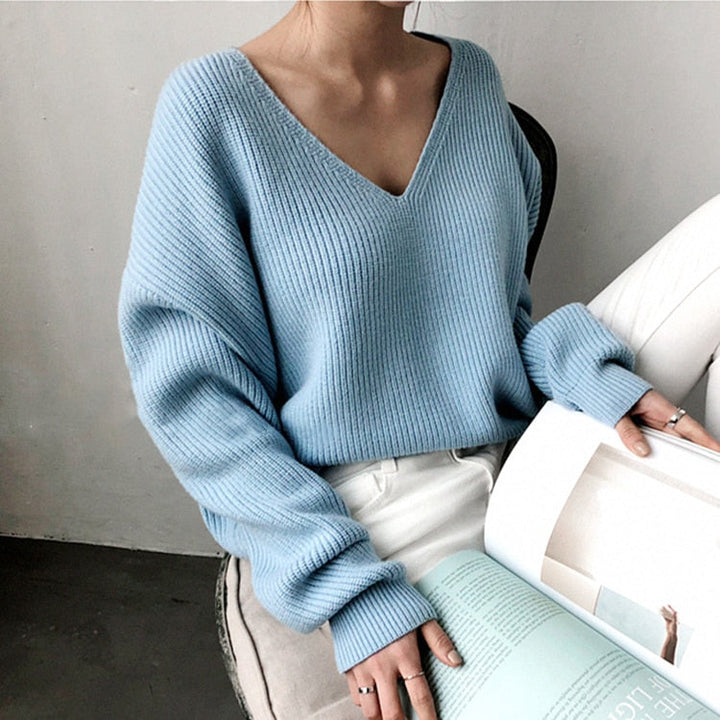 Damen Pullover V-Ausschnitt, hellblau, Strick, lässig, modisch, bequem, Herbstmode.