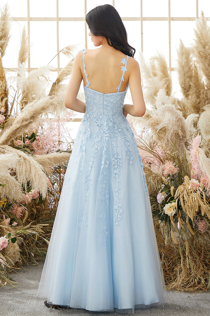 Damen Abendkleid blau, Spitze, Tüll, bodenlang, elegantes Design, Blumenstickerei, festlich.