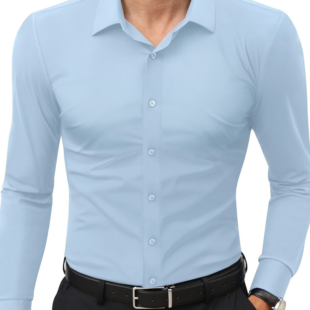 Hellblaues Herrenhemd, langärmelig, klassischer Kragen, Business-Look, Baumwolle.