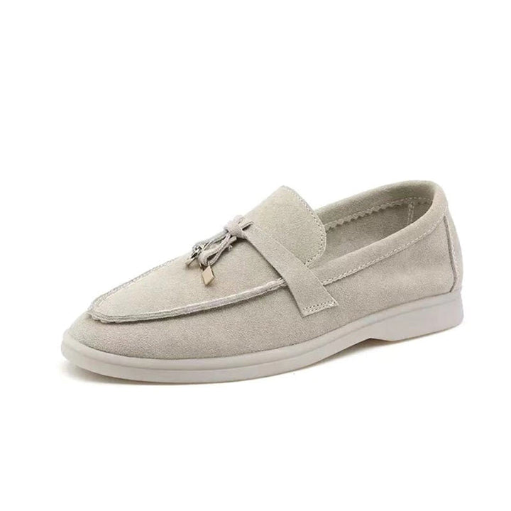 Beiger Wildleder-Loafer für Herren mit Quasten, eleganter Freizeitschuh, rutschfeste Sohle.
