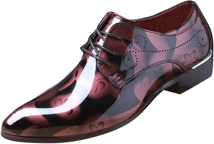 Herren Lackleder Schnürschuh, rot-schwarz, elegantes Design, formelle Anlässe, modisch.