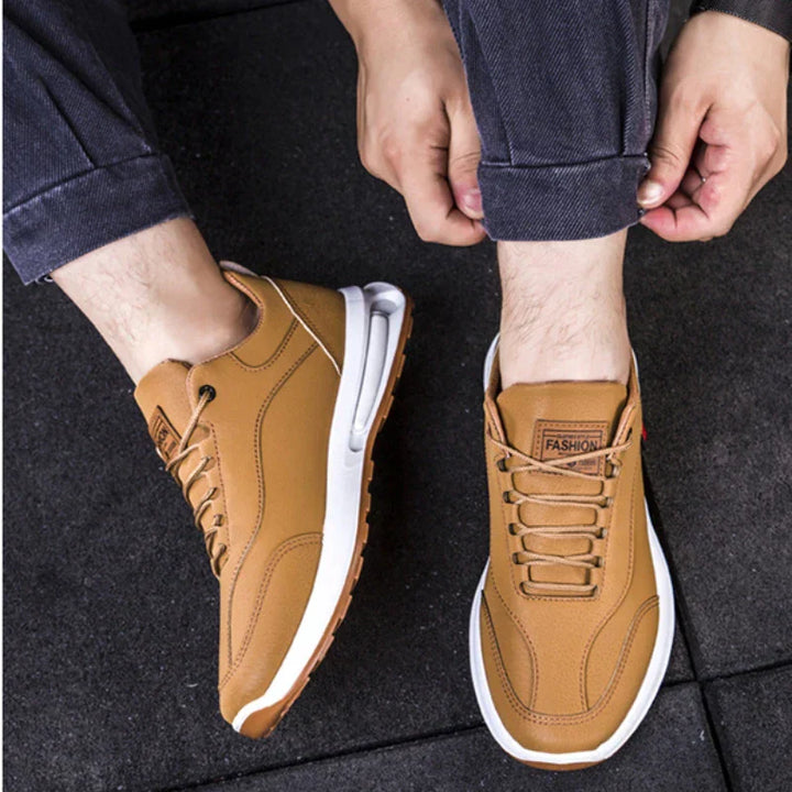 Braune Herren-Sneaker, atmungsaktiv, rutschfest, Freizeitschuhe, 2023 Trend, Mode-Sportschuhe.