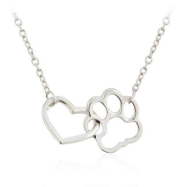 Silberne Halskette mit Herz- und Pfotenanhänger, Schmuck für Tierliebhaber, Geschenkidee.