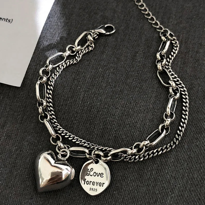 Silberarmband mit Herzanhänger und "Love forever" Gravur, Damen Schmuck, Geschenkidee.
