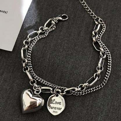 Silberarmband mit Herzanhänger und "Love forever" Gravur, Damen Schmuck, Geschenkidee.