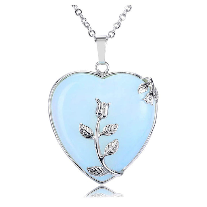 Herzförmiger blauer Opal-Anhänger mit silberner Rosenverzierung, Damen-Halskette.