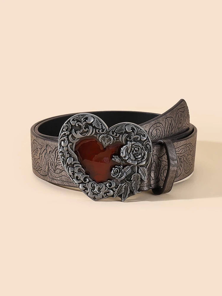 Brauner Ledergürtel mit herzförmiger Schnalle, Rosenmuster, Vintage-Stil, Damenmode.