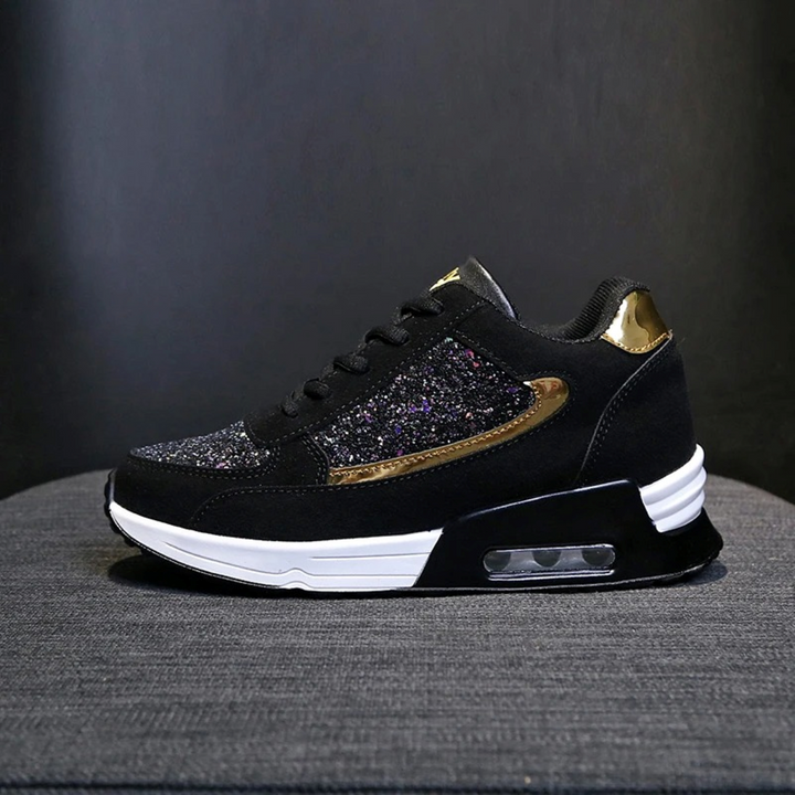 Schwarze Damen-Sneaker, orthopädisch, leicht, runde Zehen, goldene Details.