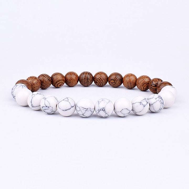 Armband aus weißen Howlith- und braunen Holzperlen, Schmuck, Unisex, modisch, handgefertigt.